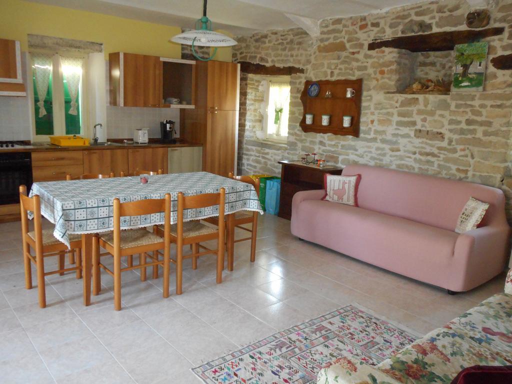 Agriturismo Cascina Serra Cossano Belbo Ngoại thất bức ảnh