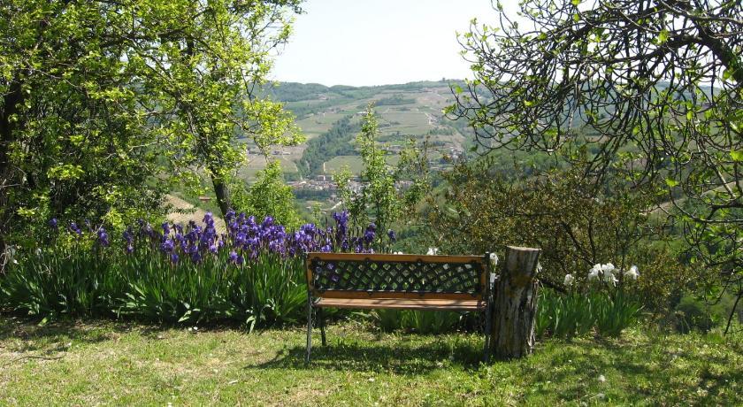 Agriturismo Cascina Serra Cossano Belbo Ngoại thất bức ảnh