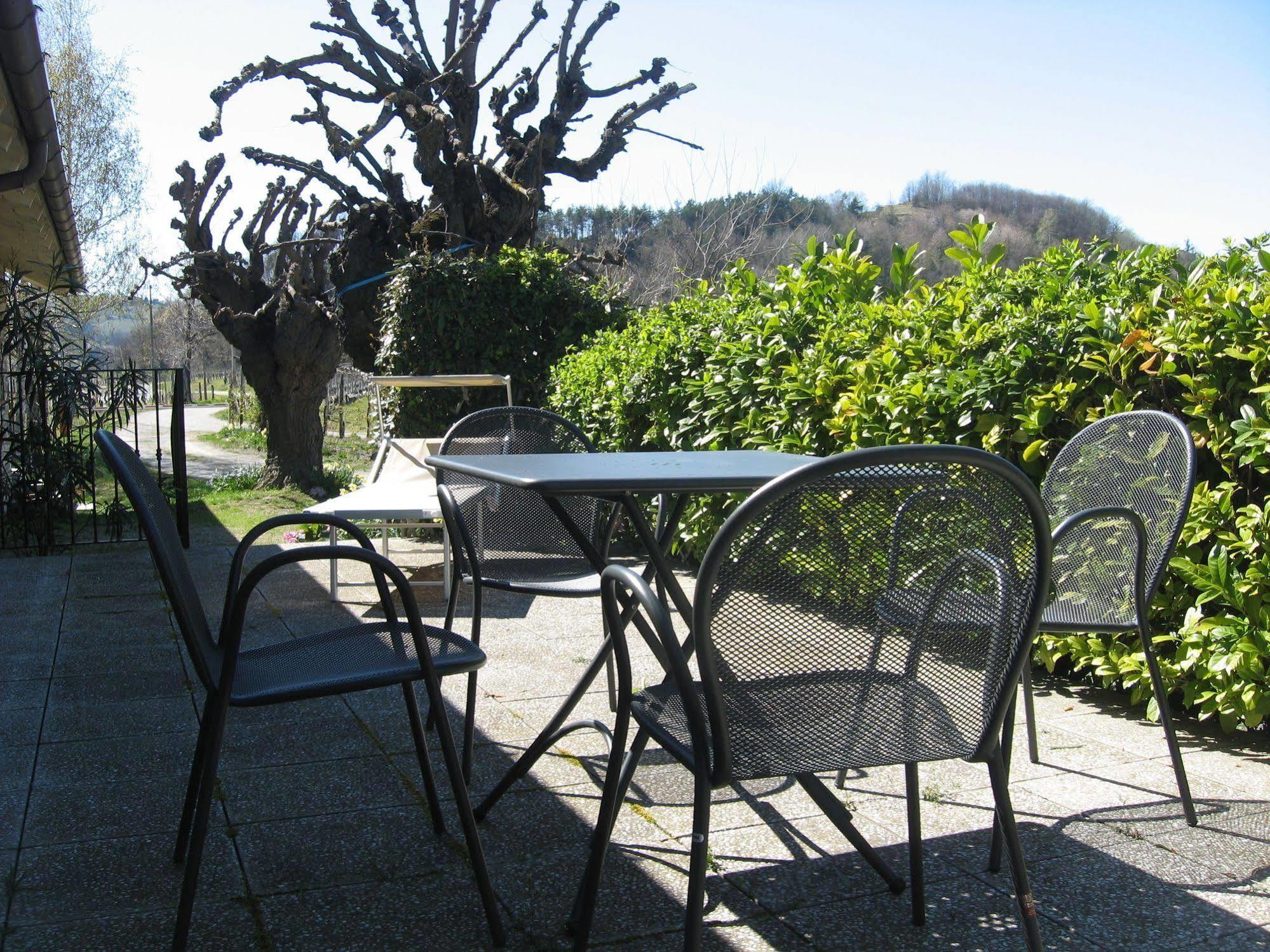 Agriturismo Cascina Serra Cossano Belbo Ngoại thất bức ảnh